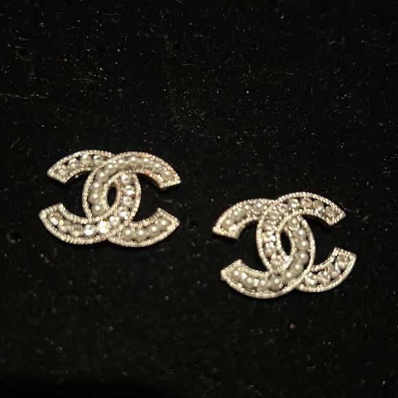 Jewelry - Beautiful earrings